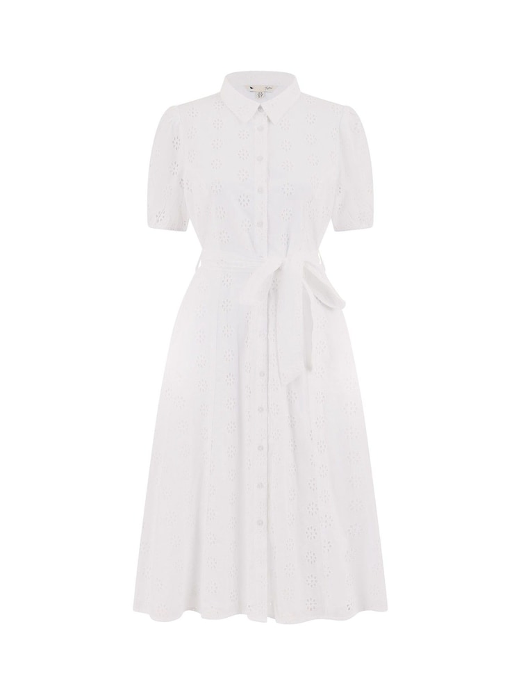 Vestido camisero a media pierna con bordado inglés 100 % algodón de Yumi - Imagen 5 de 5 Vestido camisero a media pierna con bordado inglés 100 % algodón de Yumi - Imagen 5 de 5