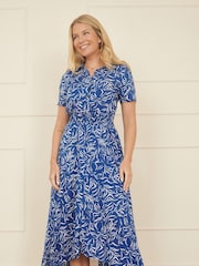 Yumi Blue Leaf Print Dip Hem Midi Shirt Dress - Image 1 of 5