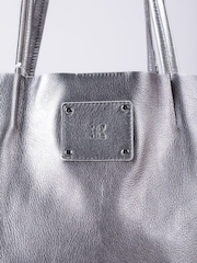 Lakeland Leather Silver Tarnly Tote Bag - Image 3 of 7
