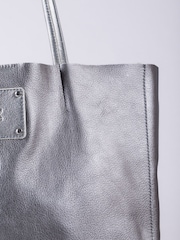 Lakeland Leather Silver Tarnly Tote Bag - Image 7 of 7