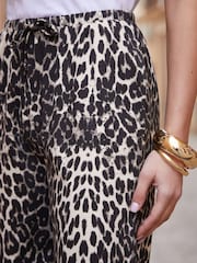 Threadbare Animal Jersey Wide Leg Trousers - Image 4 of 4