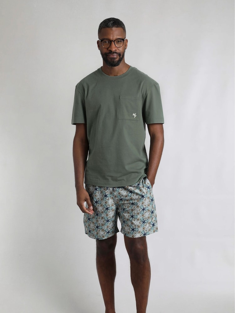 Weird Fish Green Keaton Premium Relaxed Supersoft Pocket 100% Cotton T-Shirt - Image 3 of 5