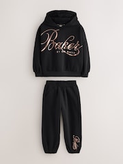 Baker by Ted Baker 2 Piece Oversized Metallic Script Logo Hoodie & Joggers Set - Imagen 1 de 6