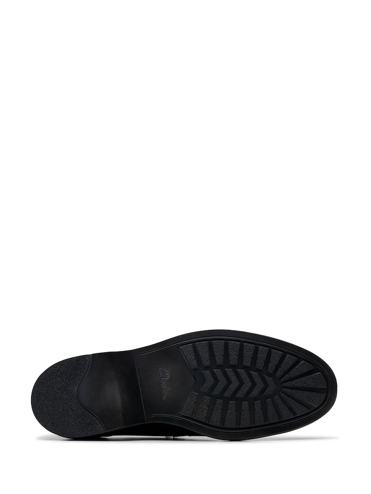 Clarks Black Leather Aldwin Step Shoes - Image 7 of 7