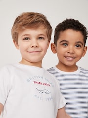 The White Company Relaxed Fit 100% Cotton Shark and Stripe White Pyjamas Set Of 2 - Image 4 of 6