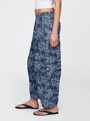 Gap Blue Floral Mid Waist UltraSoft Easy Horseshoe Jeans - Image 3 of 7