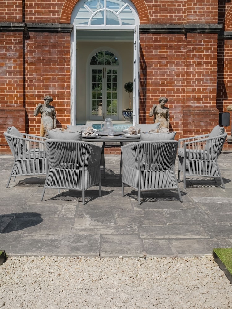 Maze Cool Linen Maldives Garden 6 Seater Oval Dining Set - Image 2 of 12