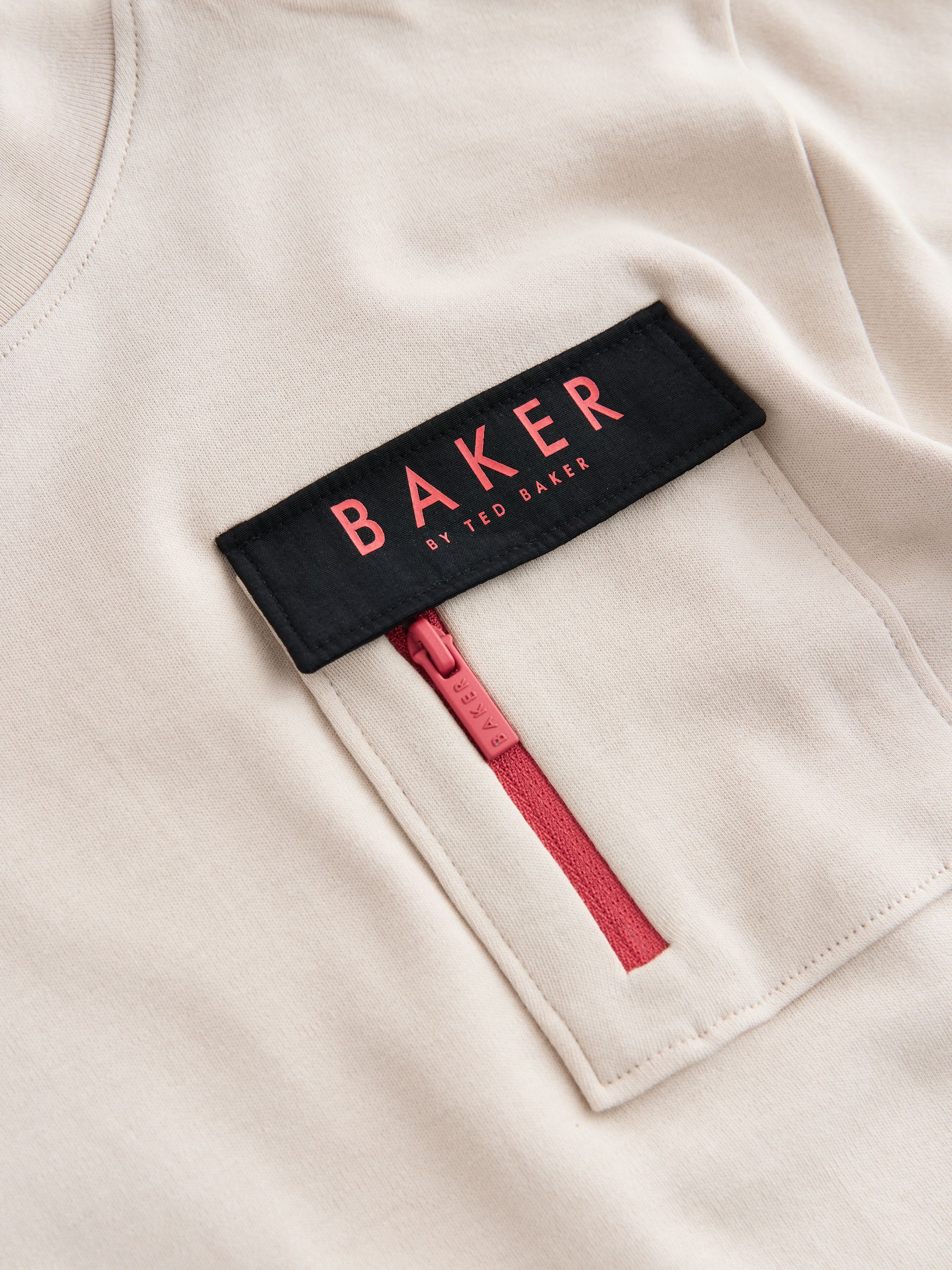 Next：日本 ストーン - Baker By Ted Baker オーバーサイズ Tシャツ