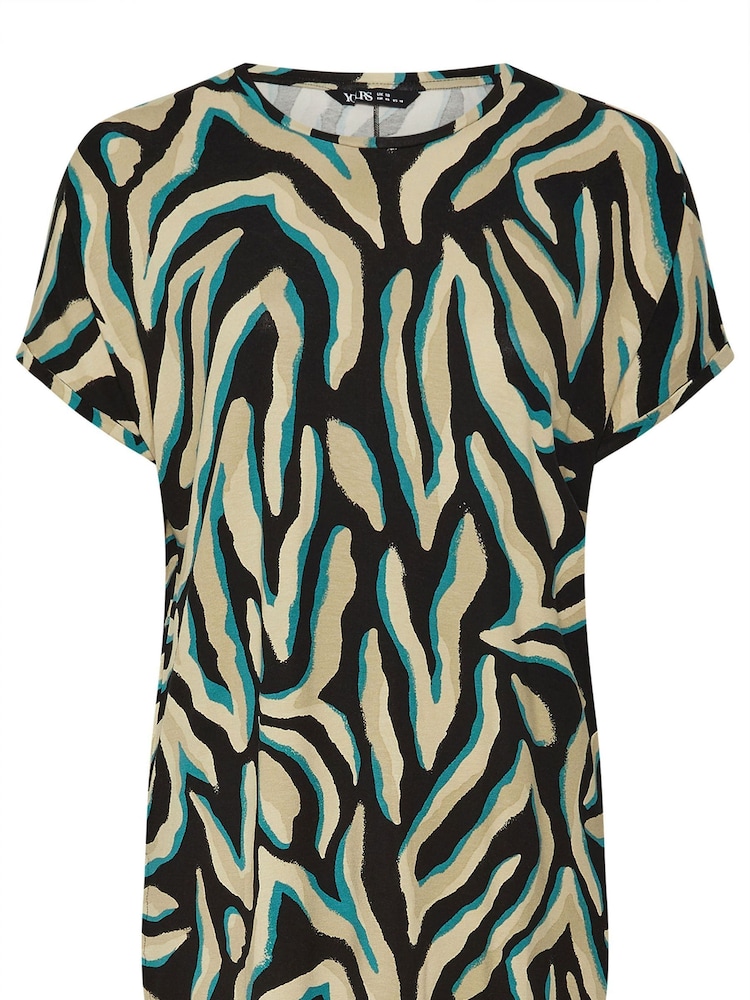 Yours Curve Black Animal Abstract Top - Image 4 of 4 Yours Curve Black Animal Abstract Top - Image 4 of 4