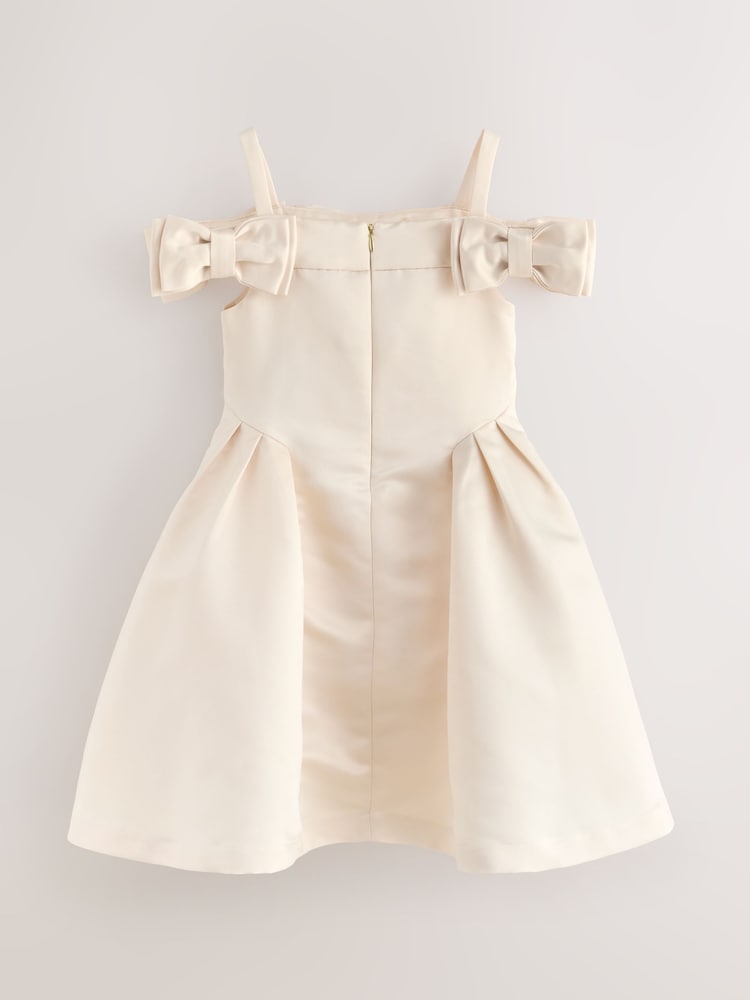 Girls Baker by Ted Baker Champagne Gold Satin Bow Bardot Occasion Dress 7 Years Girls Baker by Ted Baker Champagne Gold Satin Bow Bardot Occasion Dress 7 Years