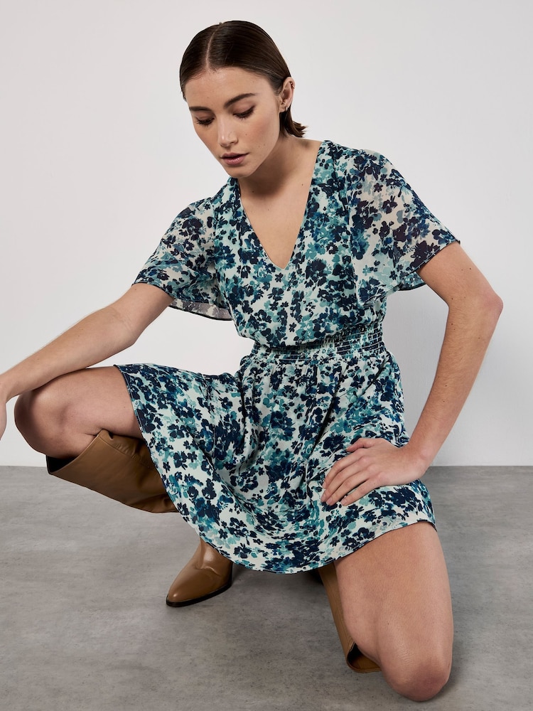 Apricot Blue Blurred Floral Print Angel Sleeve Dress - Image 3 of 3