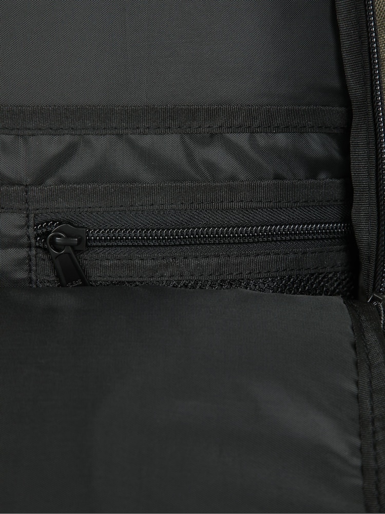 Mountain Warehouse Green Vic Laptop Bag - 30L - Image 11 of 11
