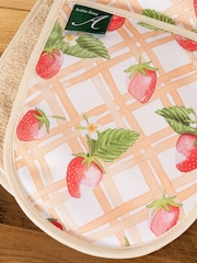 Avalon Home Pink Strawberry Picnic Oven Gloves - Image 2 of 5