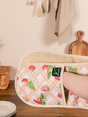 Avalon Home Pink Strawberry Picnic Oven Gloves - Image 5 of 5