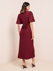 Friends Like These Burgundy Red Textured Jersey V-Neck Midi Dress - Image 4 of 4