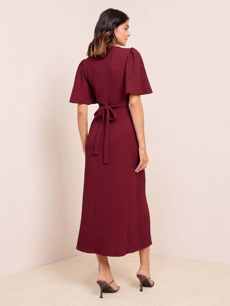 Friends Like These Burgundy Red Textured Jersey V-Neck Midi Dress - Image 4 of 4
