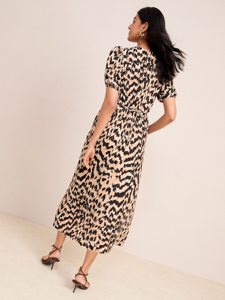 Friends Like These Neutral Animal Textured Jersey Puff Sleeve V-Neck Button Midi Dress - Image 4 of 4