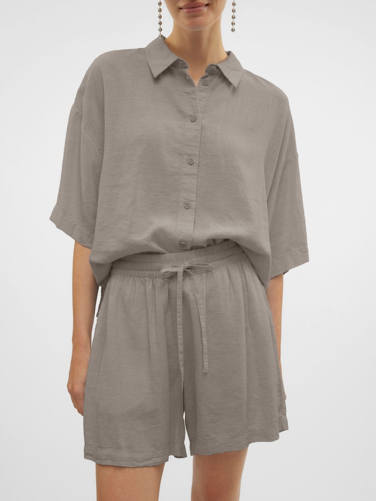 VERO MODA Natural Tie Waist Linen Mix Shorts - Image 1 of 5