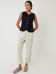 Negro - Threadbare Crew Neck Linen Blend Waistcoat - Imagen 2 de 5