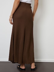 Threadbare Brown Textured Jersey Pull-On Maxi Skirt - Image 2 of 4