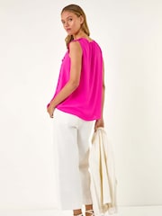 Rosa - Roman Ruffle V-Neck Vest Blouse - Imagen 3 de 5