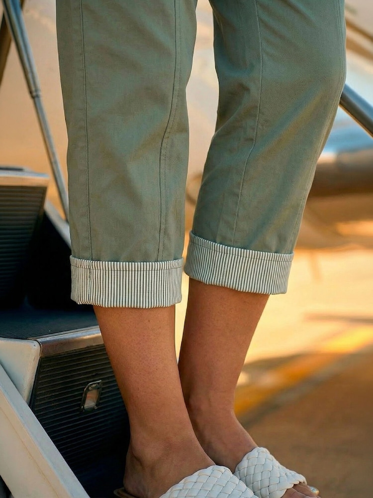 Roman Green Contrast Detail Cropped Stretch Trousers - Image 4 of 4
