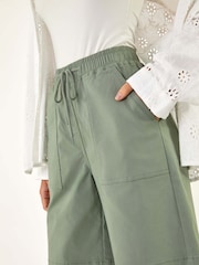 Roman Green Short Drawcord Detail Pocket Shorts - Image 5 of 5