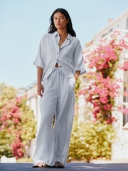 Bande blanche/grise - Pantalon texturé à jambe large en lin - Image 2 sur 8