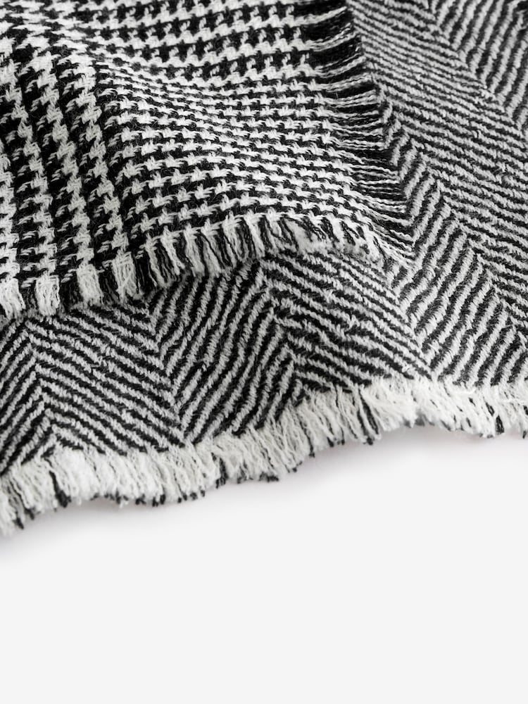 Weekend MaxMara Black Ognuno Stole/Square Scarf - Image 10 of 10