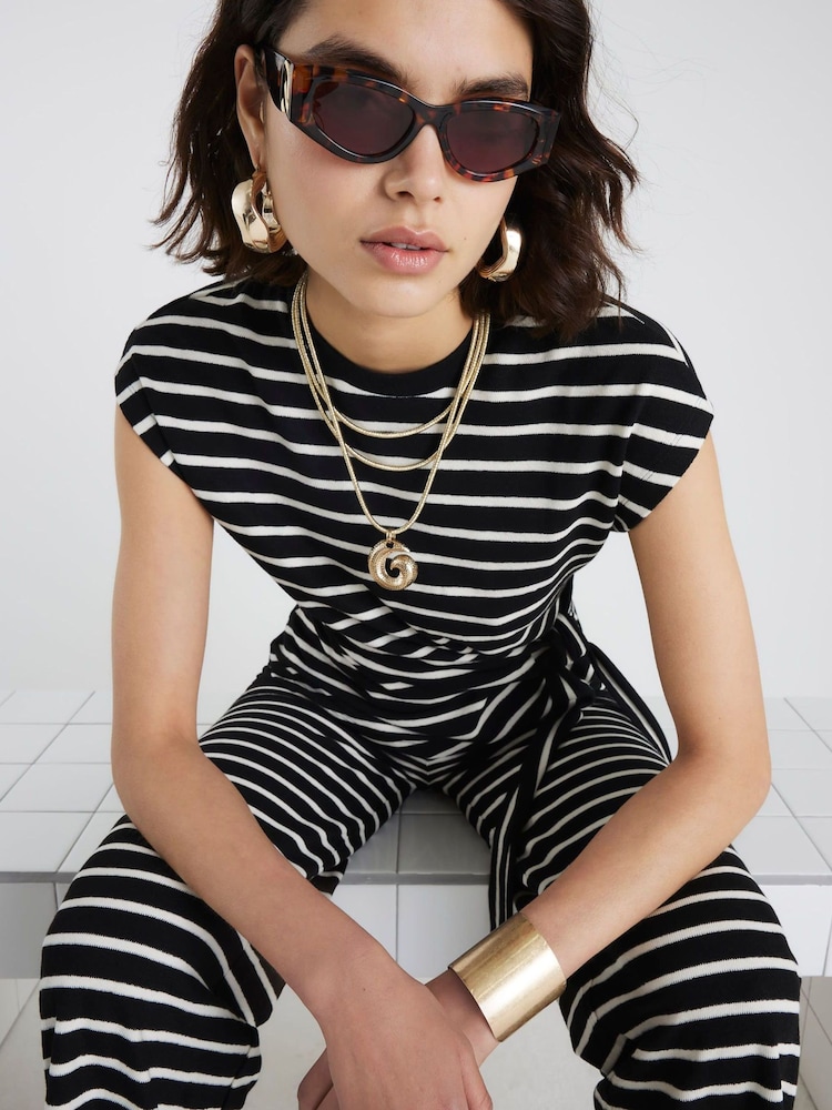 River Island Black Stripe Knot Side T-Shirt - Image 2 of 4 River Island Black Stripe Knot Side T-Shirt - Image 2 of 4