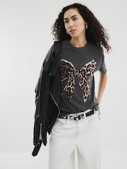 River Island Washed Leopard Bow 100% Cotton T-Shirt - Imagen 1 de 4