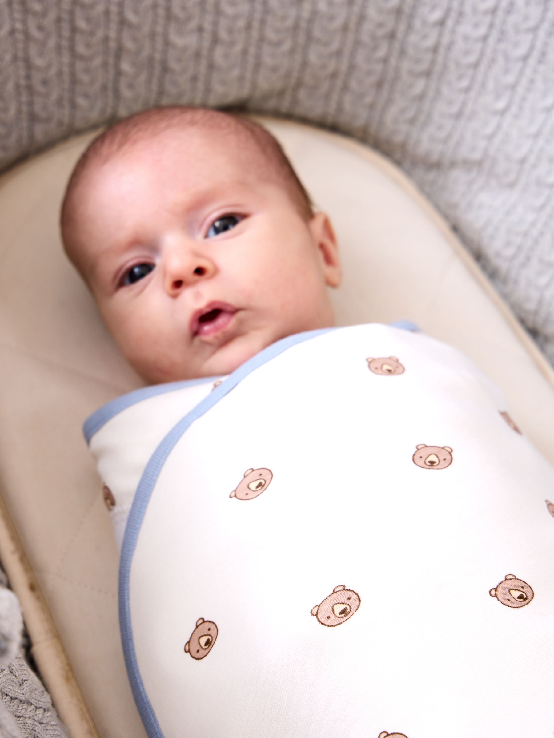 Jojo Maman Bébé Unisex Newborn Bear Swaddle With Zip
