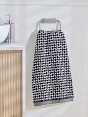 منشفة قطنية بنقشة هندسية - صورة 2 من 4