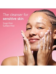 Caudalie Vinohydra Moisturizing Gel Cleanser 150ml - Image 3 of 5