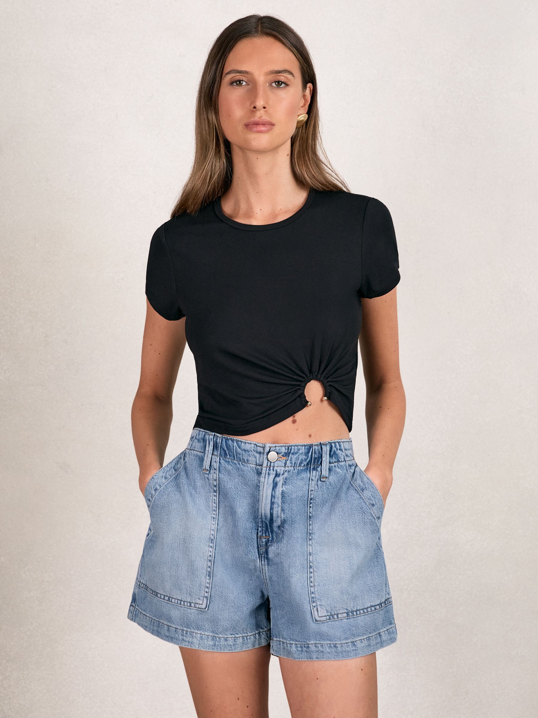Good American Womens Indigo786 Drawstring Patch-pockets Denim-blend Shorts In Blue