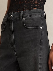Verwaschenes Grau - Reiss Molly Barrel-Leg Seam Jeans - Bild 4 von 7