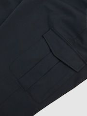 Marineblau - Reiss Robinson Cotton-Lyocell Cargo Trousers - Bild 6 von 6