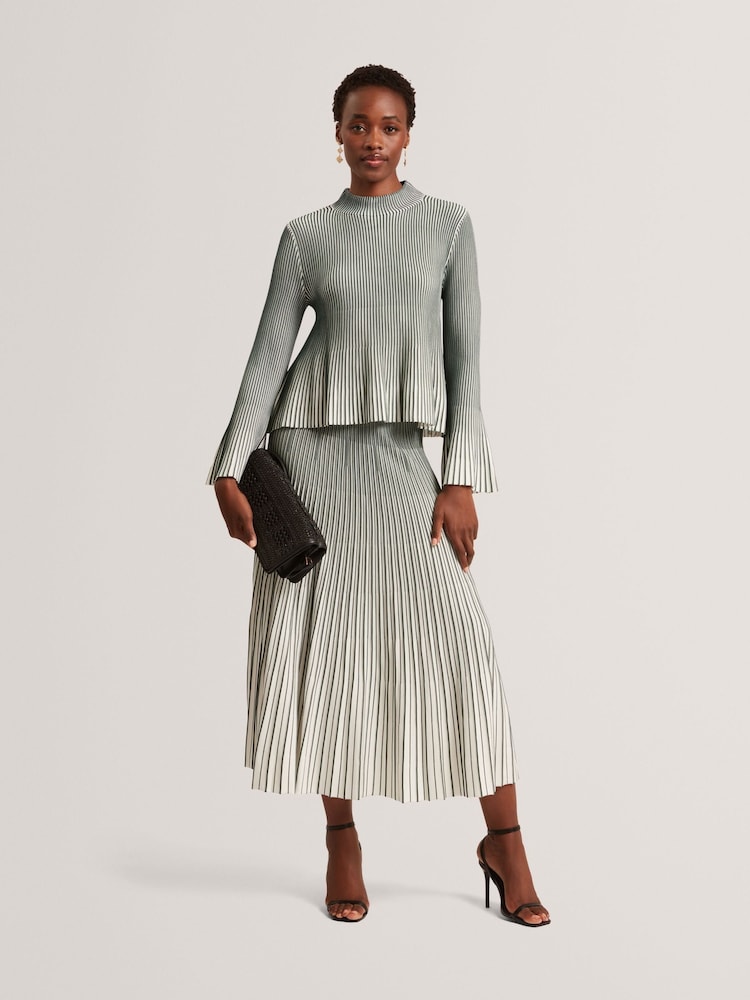Blusa canelada Ted Baker Aeris com bainha e mangas caneladas - Imagem 2 de 8