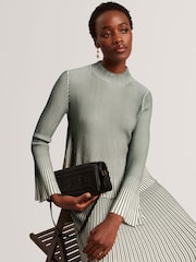 Blusa canelada Ted Baker Aeris com bainha e mangas caneladas - Imagem 5 de 8