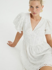 River Island White 3D Broderie Mini Dress - Image 4 of 4