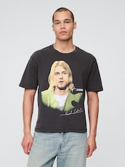 Gap Kurt Cobain Relaxed Boxy Graphic T-Shirt - Imagen 1 de 5