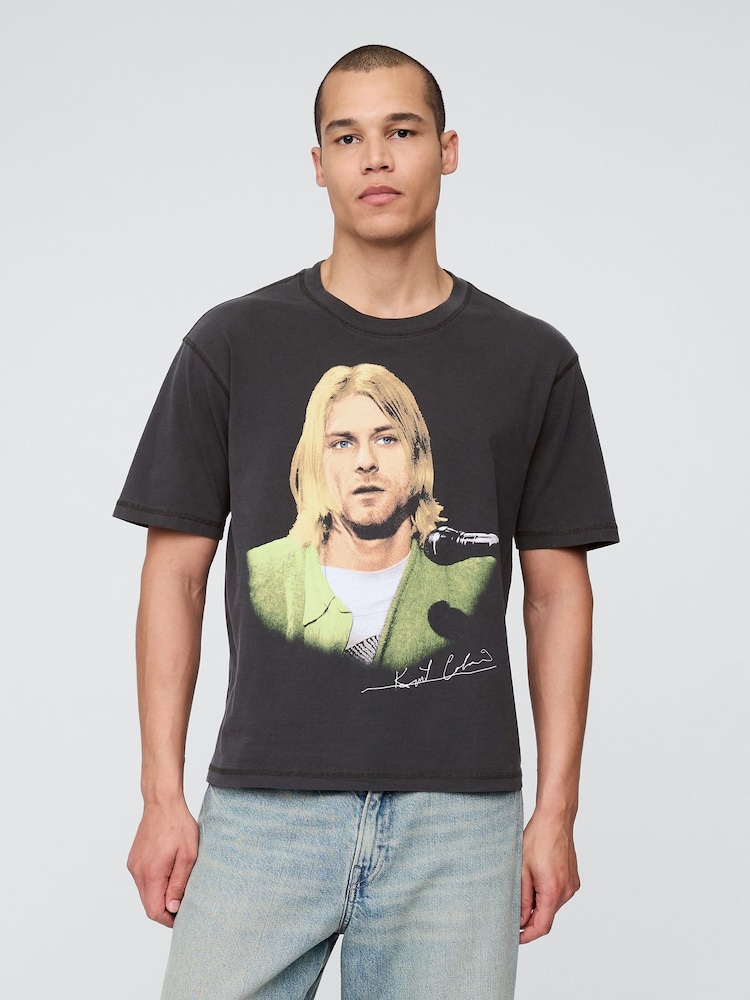 Gap Kurt Cobain Relaxed Boxy Graphic T-Shirt - Imagen 1 de 5