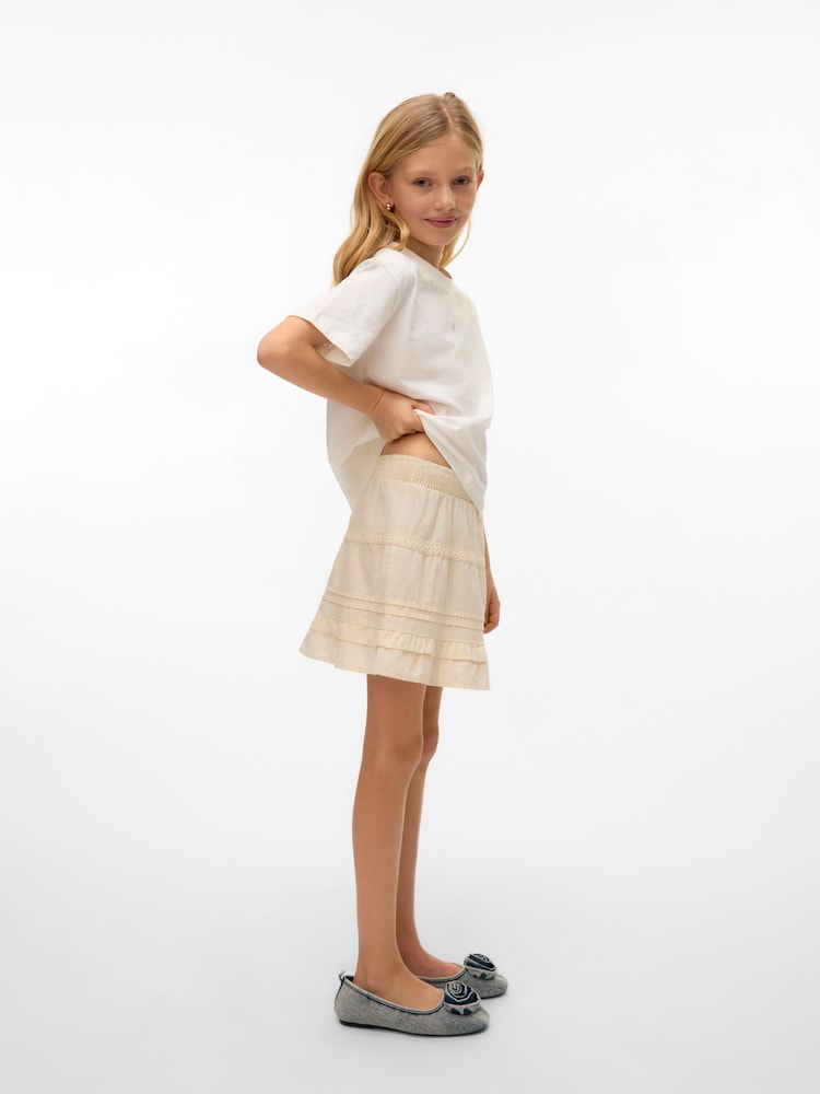 VERO MODA Cream Elasticated Waist Woven Mini Skirt - Image 2 of 5 VERO MODA Cream Elasticated Waist Woven Mini Skirt - Image 2 of 5