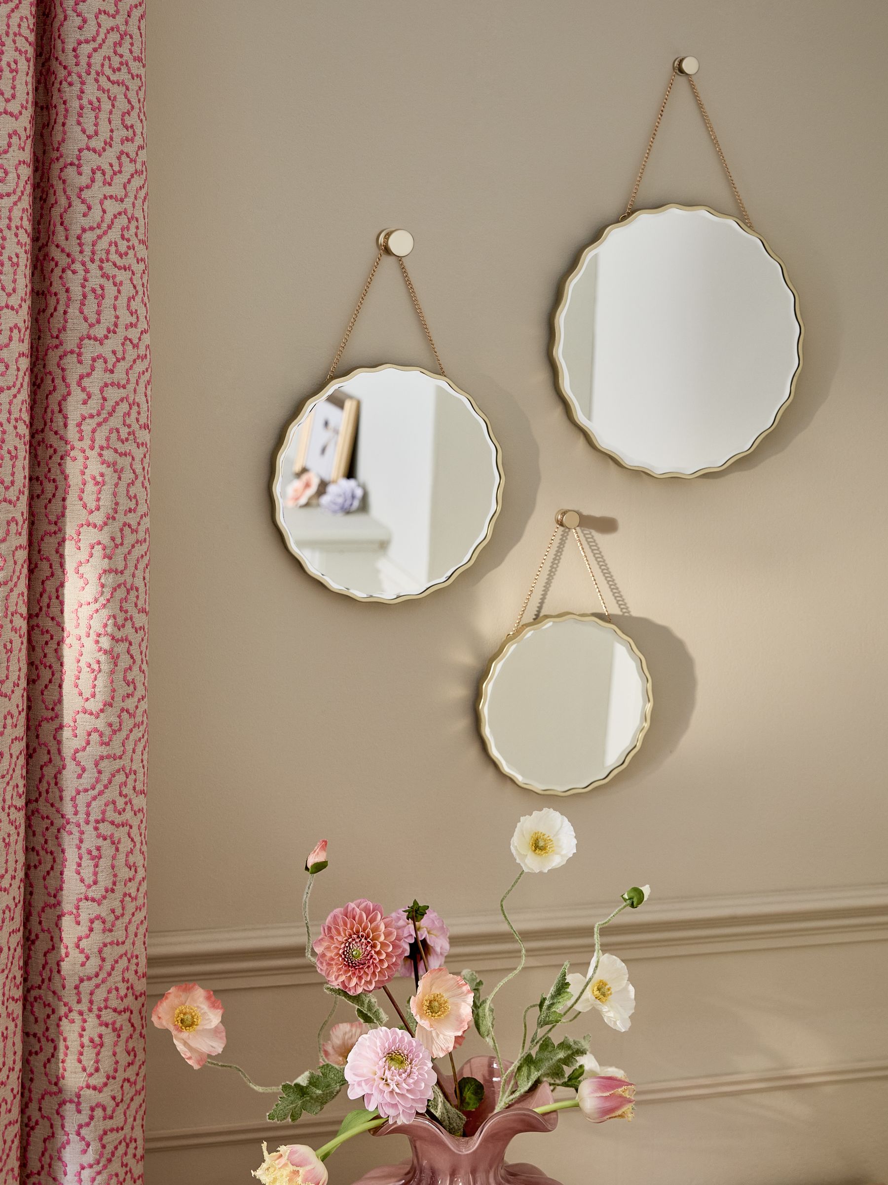 Set of 3 Gold Wiggle Mirrors