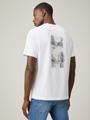 BOSS Regular Fit Graphic Print Logo T-Shirt - Imagem 2 de 5