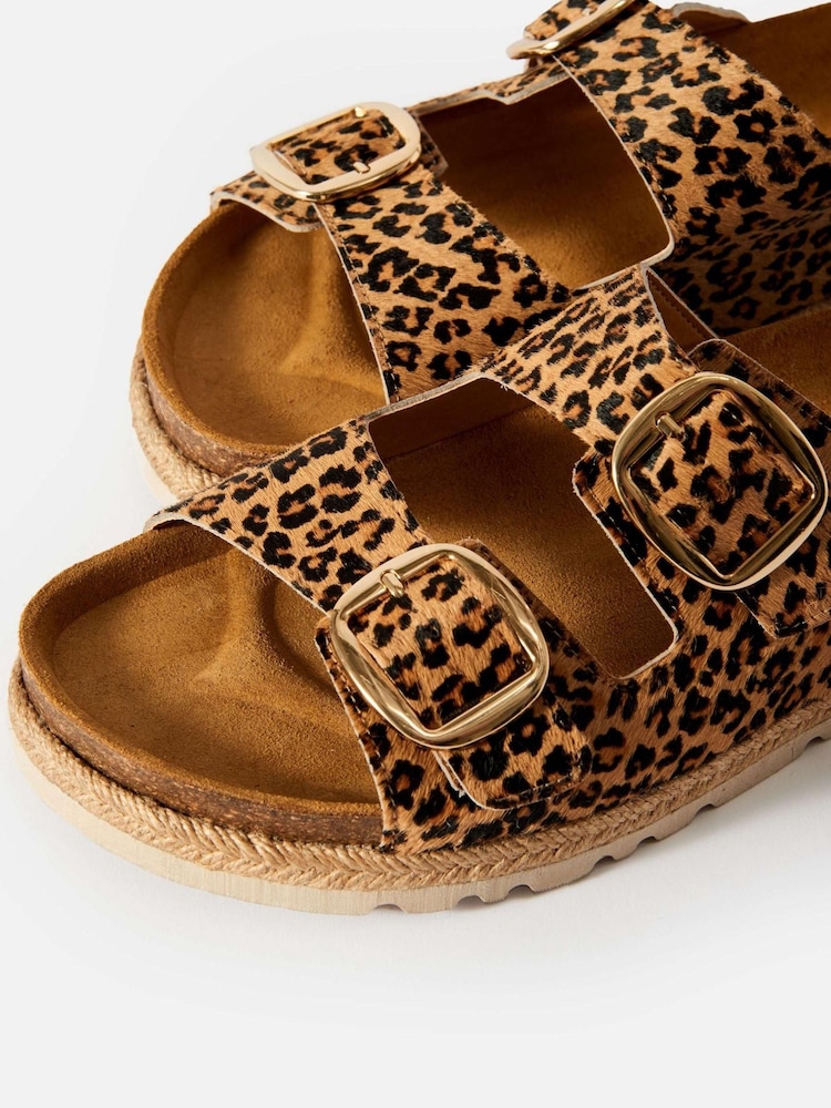 Mint Velvet Natural Holly Leopard Print Textured Flat Sandals - Image 3 of 5