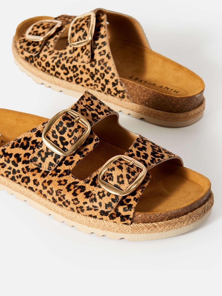 Mint Velvet Natural Holly Leopard Print Textured Flat Sandals - Image 4 of 5