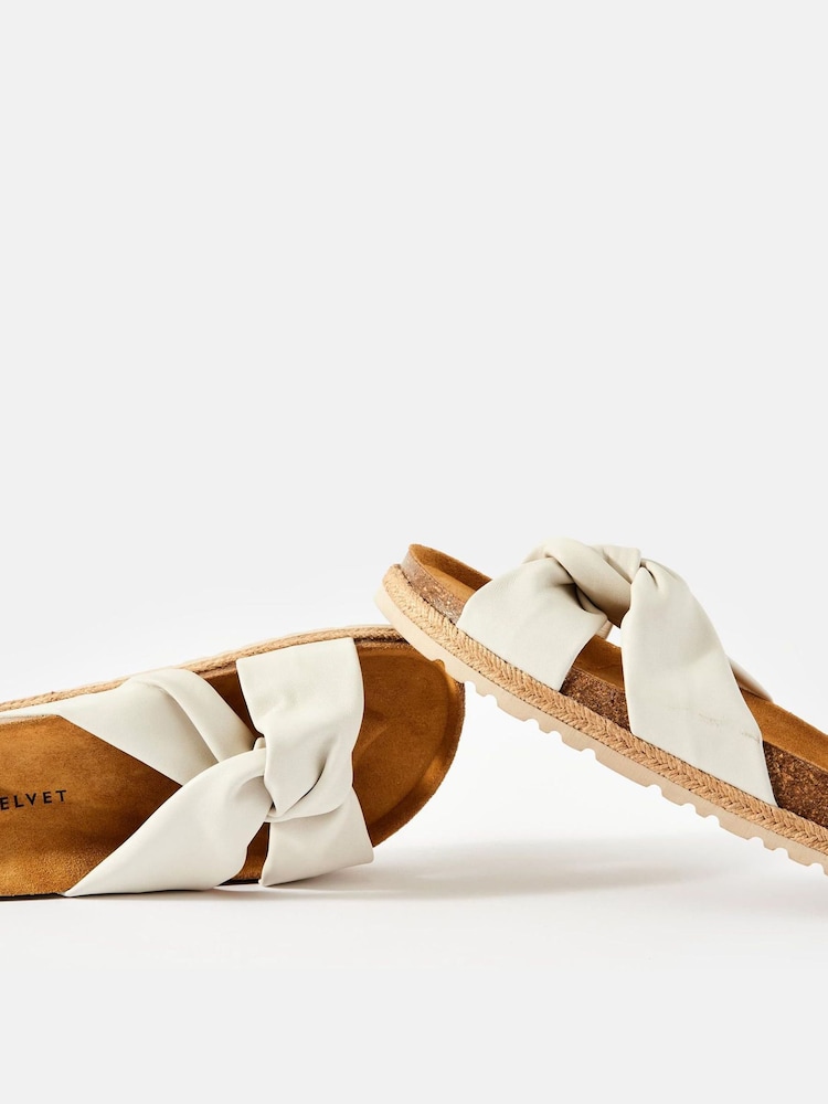 Mint Velvet Bryony Leather Flat Sandals - Imagen 4 de 4