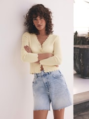 Mint Velvet Light Indigo Denim 100% Cotton Shorts - Imagen 2 de 4