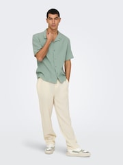 Only & Sons Green Cuban Collar Seersucker 100% Cotton Shirt - Image 2 of 7